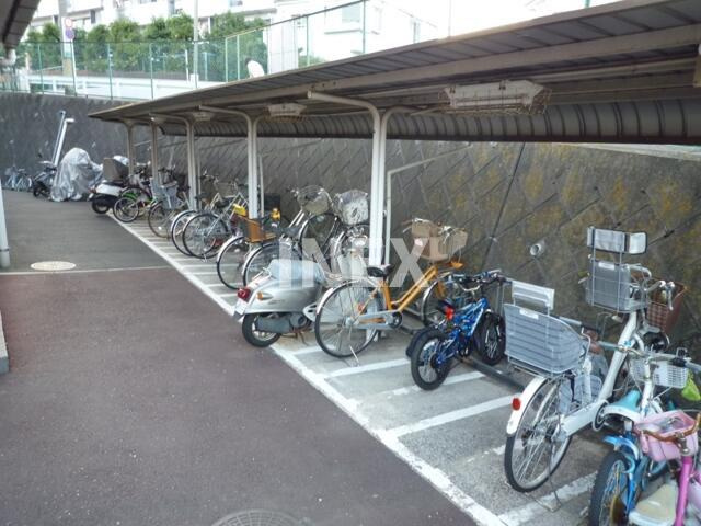 横浜市南区永田台の賃貸マンションのその他共用部分|駐輪所