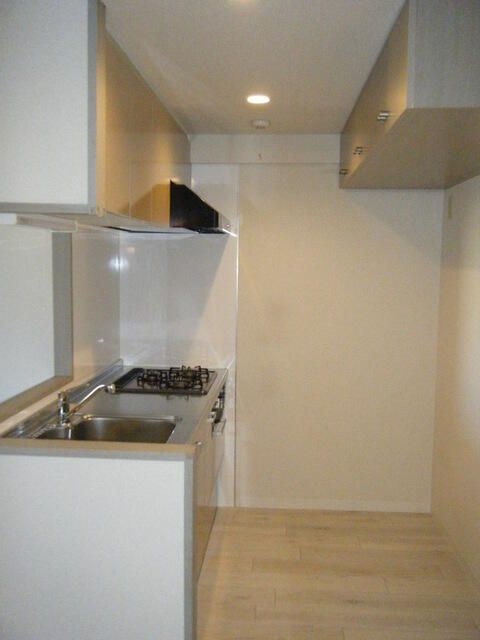 横浜市南区永田台の賃貸マンションのキッチン