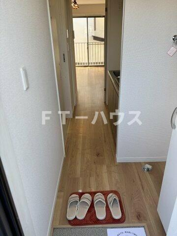 ジャルダン・ヴェールの玄関