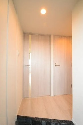 グランドコンシェルジュ練馬中村橋アジールコートの玄関