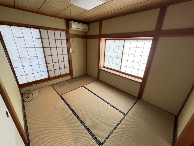 大町貸家の和室|2階和室6畳