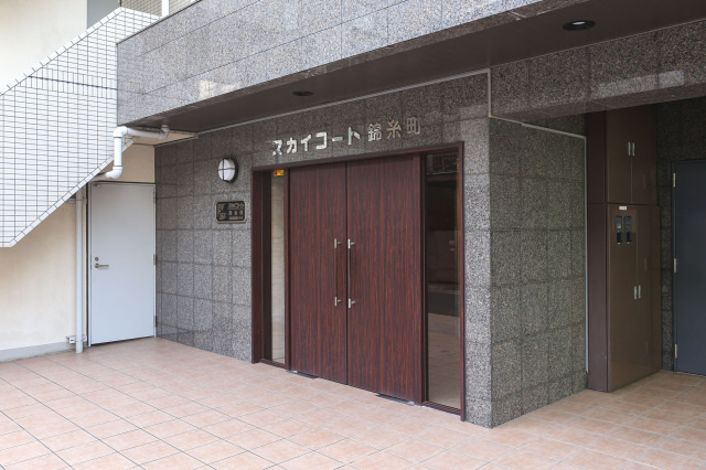 スカイコート錦糸町のエントランス