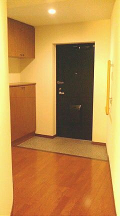 ハビテーション１　瀧之上の玄関