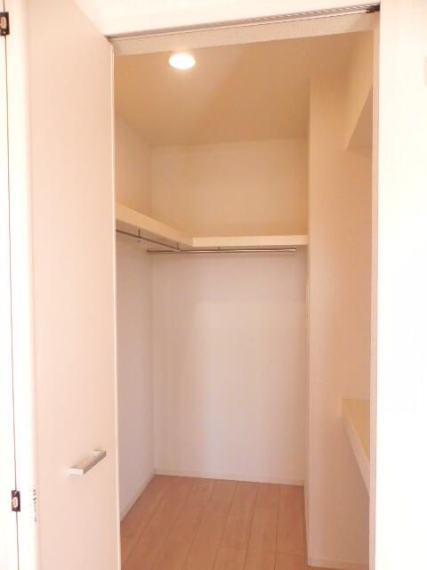 プランドール　壱番館の収納