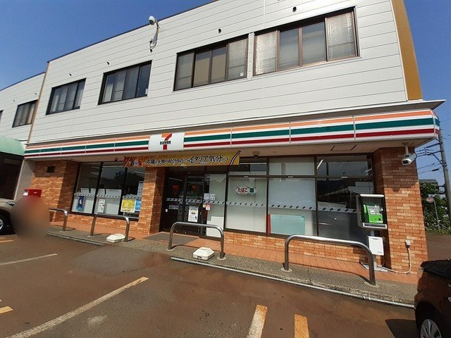 クレメントⅡの周辺|セブンイレブン高田インター店まで850m