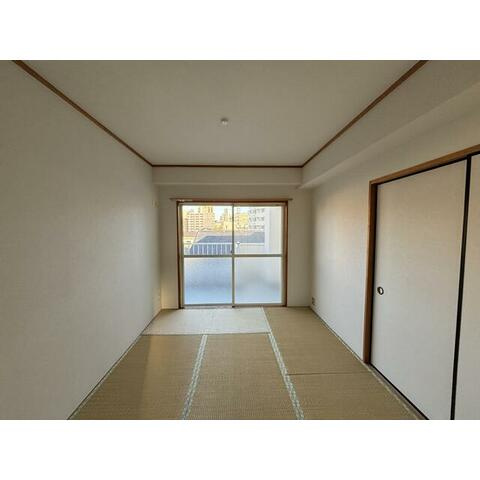藤沢市藤沢の賃貸マンションの寝室