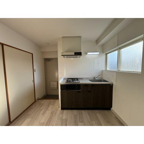 藤沢市藤沢の賃貸マンションの玄関