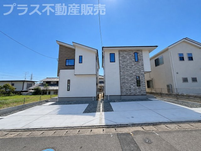 【外観】 | 福岡市城南区樋井川7丁目2期　1号棟（全2棟）【仲介手数料無料・0円】 | 現地写真。プラス不動産販売なら、現場の全ての棟をまとめてご見学頂けます。