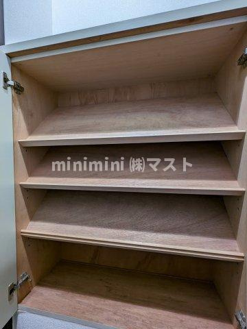 プリメーロ江戸堀の収納