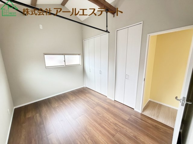 姫路市広畑区小坂　　　JR「はりま勝原駅」徒歩6分の洋室