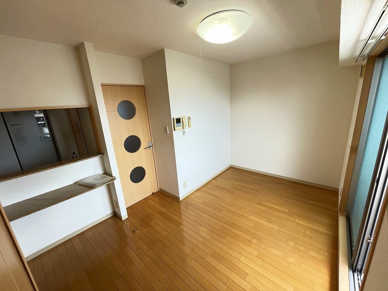 東大阪市永和１丁目の賃貸マンションの居間・リビング