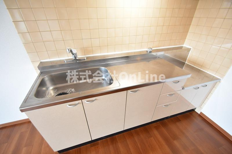 東大阪市俊徳町５丁目の賃貸マンションのキッチン