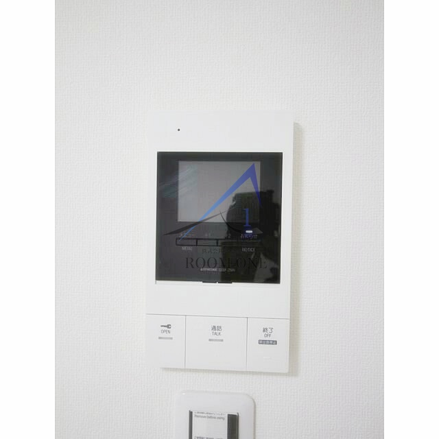 エクセラン東立石のセキュリティ|モニター付きインターホンです。