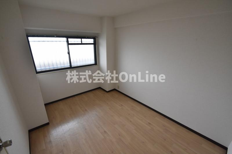 東大阪市角田１丁目の賃貸マンションの子供部屋