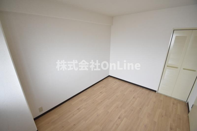 東大阪市角田１丁目の賃貸マンションの内装