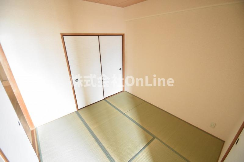 東大阪市角田１丁目の賃貸マンションの内装