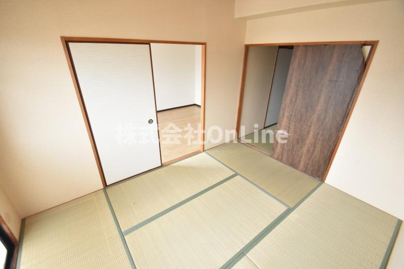 東大阪市角田１丁目の賃貸マンションの和室