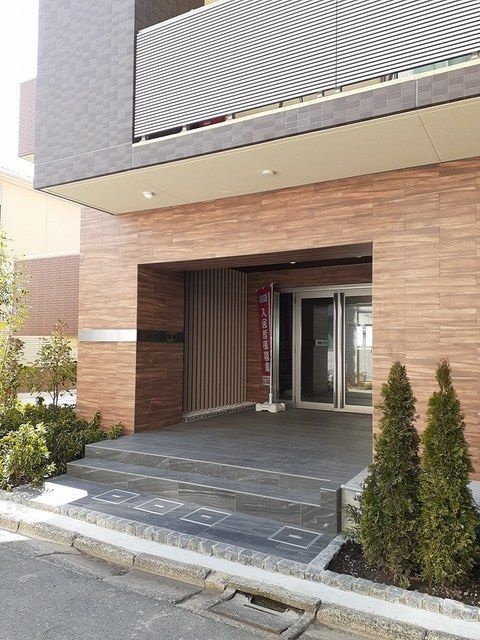 レジデンス桜樺のエントランス