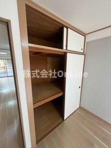 東大阪市鴻池本町の賃貸マンションの収納