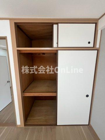 東大阪市鴻池本町の賃貸マンションの収納