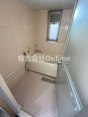 東大阪市鴻池本町の賃貸マンションの浴室