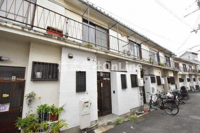 東大阪市高井田元町２丁目のテラスの外観