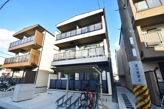 東大阪市大蓮東１丁目のアパートの外観