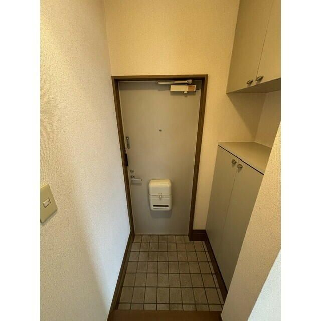 マロンクラッセＥ棟の玄関