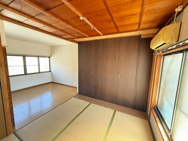 花園段ノ岡町貸家の和室