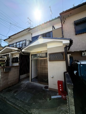 花園段ノ岡町貸家の外観