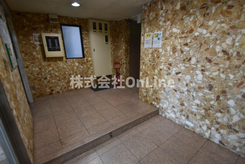 東大阪市三ノ瀬１丁目の賃貸マンションのロビー