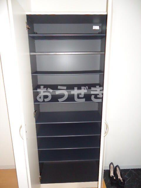 アクシス池袋の収納|医療法人社団生全会池…まで397m