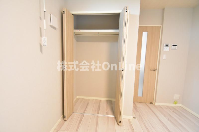 東大阪市荒本２丁目のアパートの収納
