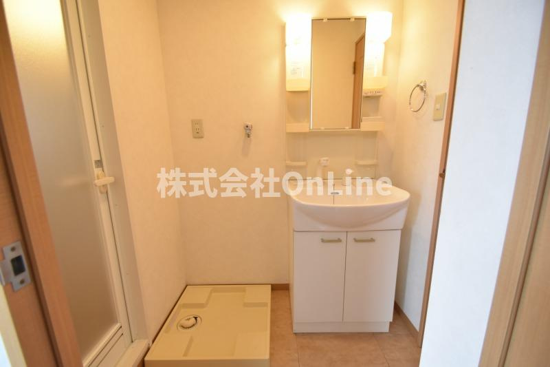 東大阪市横枕西の賃貸マンションの洗面所