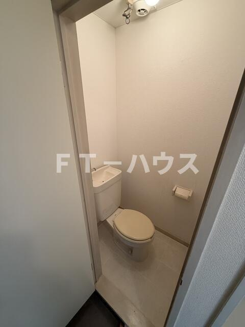 プランタンビルの浴室