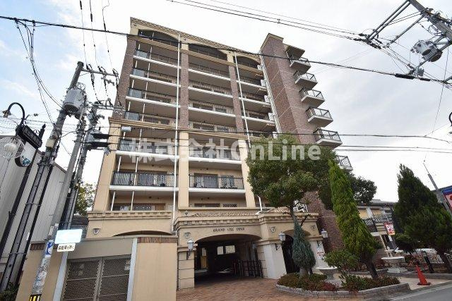 東大阪市森河内西２丁目の賃貸マンションの外観