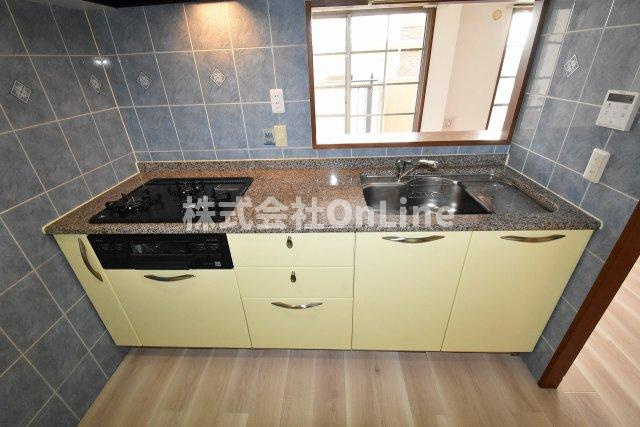 東大阪市森河内西２丁目の賃貸マンションのキッチン