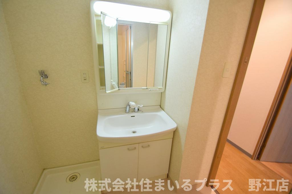 ハーヴィスカエロンの洗面所