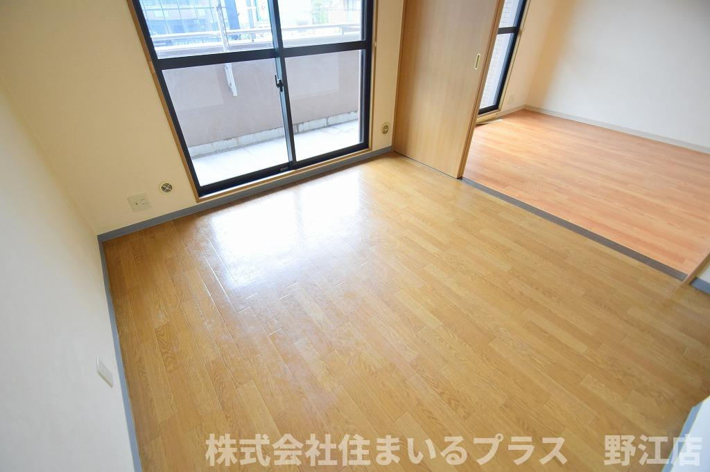 ハーヴィスカエロンの居間・リビング