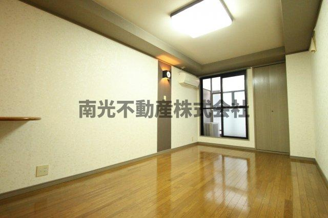 ＣＴビュー小阪の洋室