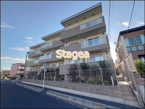スプレッド与野の外観
