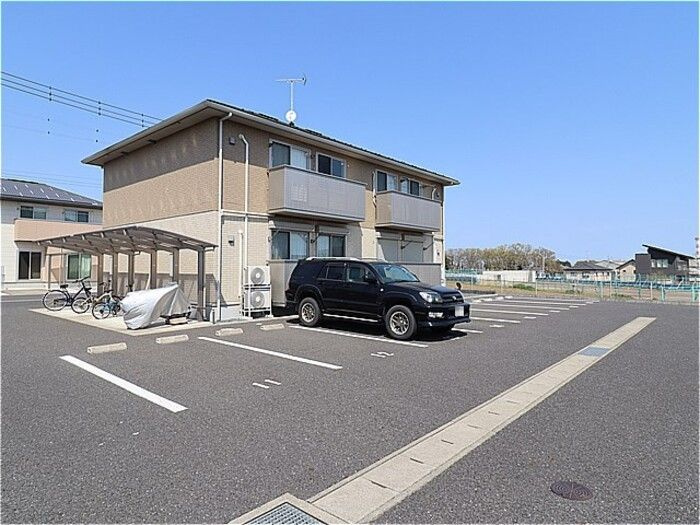 ソレアード　Ａの駐車場