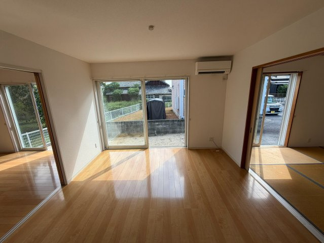 123タウン筑後の居間・リビング