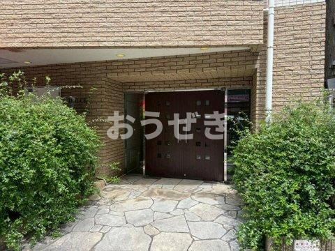 ドルチェ東京・八重洲通りのエントランス