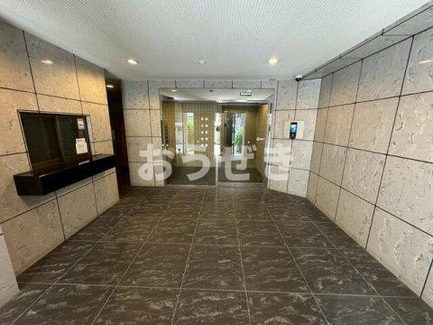 ドルチェ東京・八重洲通りのロビー