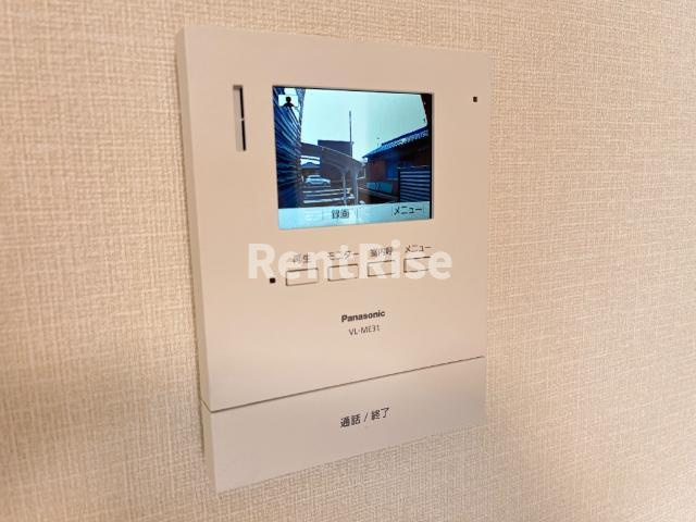 プリート江南の内装|カメラ付インターホン