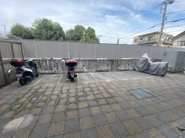 練馬区豊玉南１丁目の賃貸マンションのその他共用部分|バイク置場