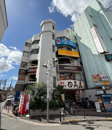 タカノビルの外観|外はこのようになっています