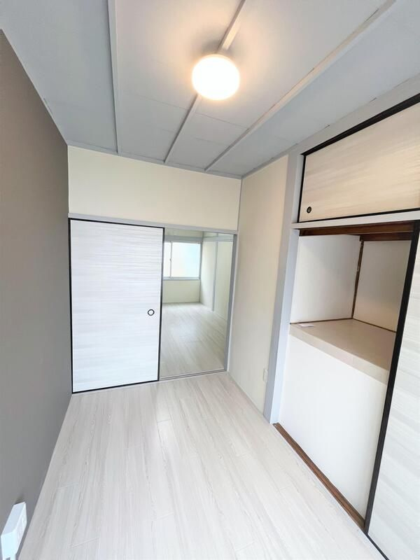 寝屋川市御幸東町貸家の収納