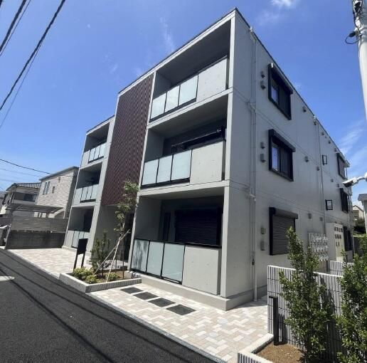 アーバングランデ市川の外観